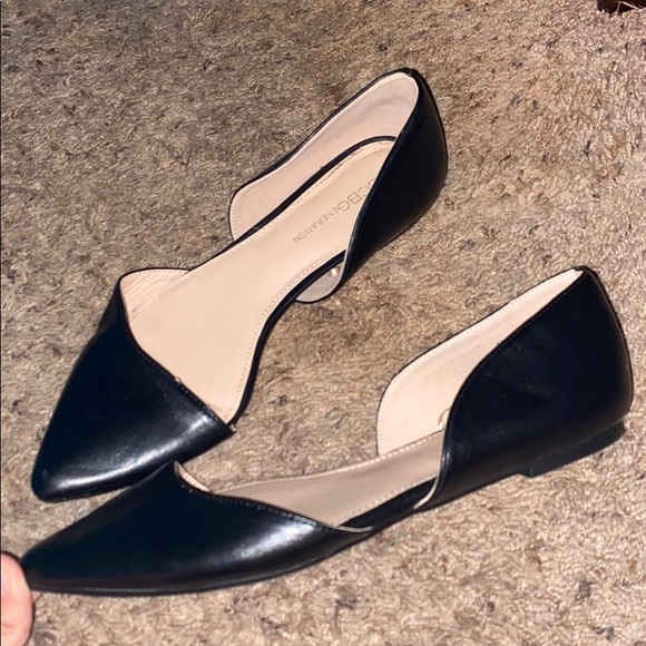 Cut out flats - Picture 2 of 2